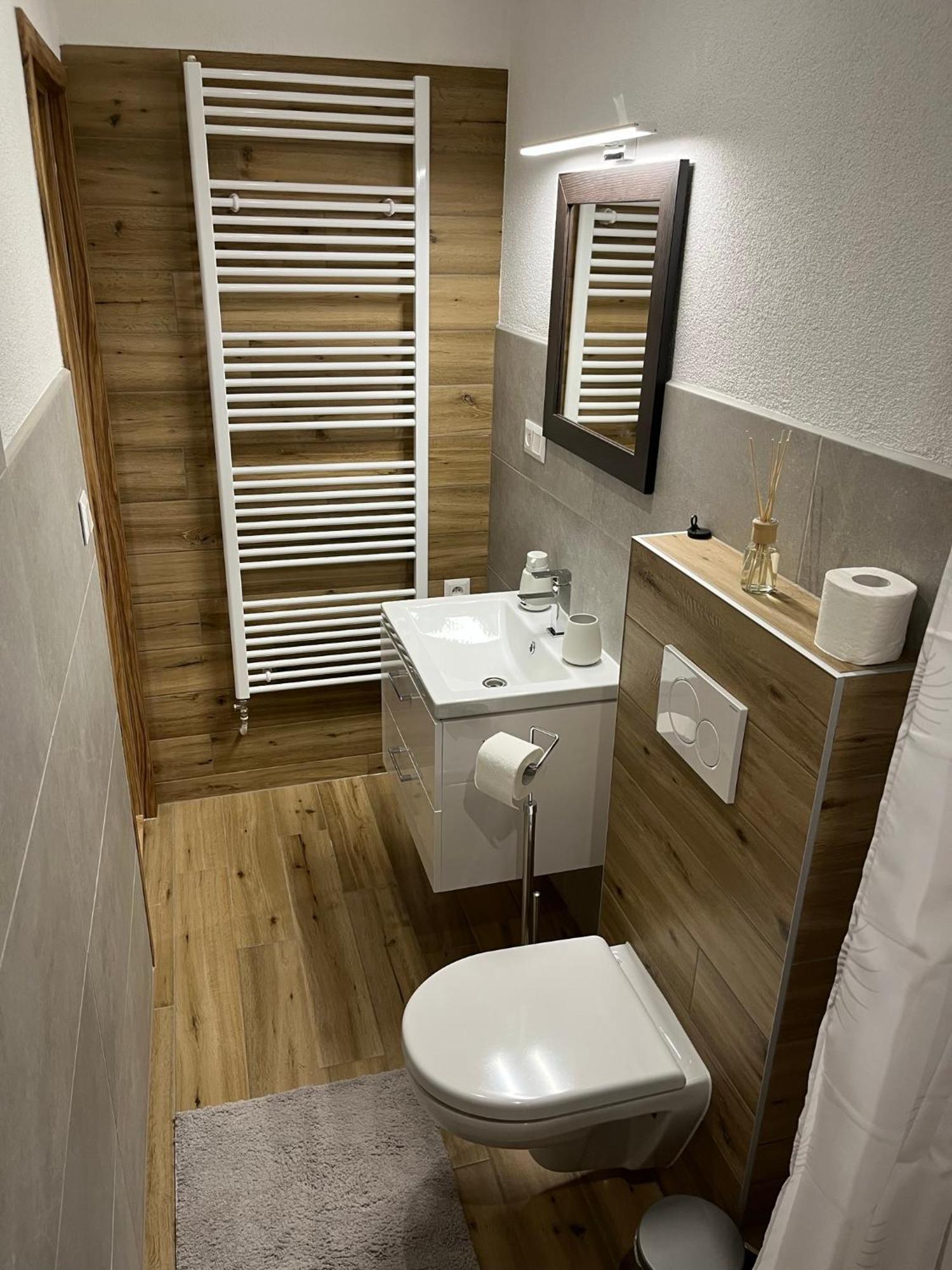 A&A Apartmany Liptovsky Mikulas Ngoại thất bức ảnh